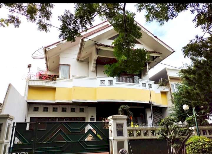 Rumah 2 Lt dlm Komplek Taman Alfa Indah Joglo Kembangan Jakarta Barat