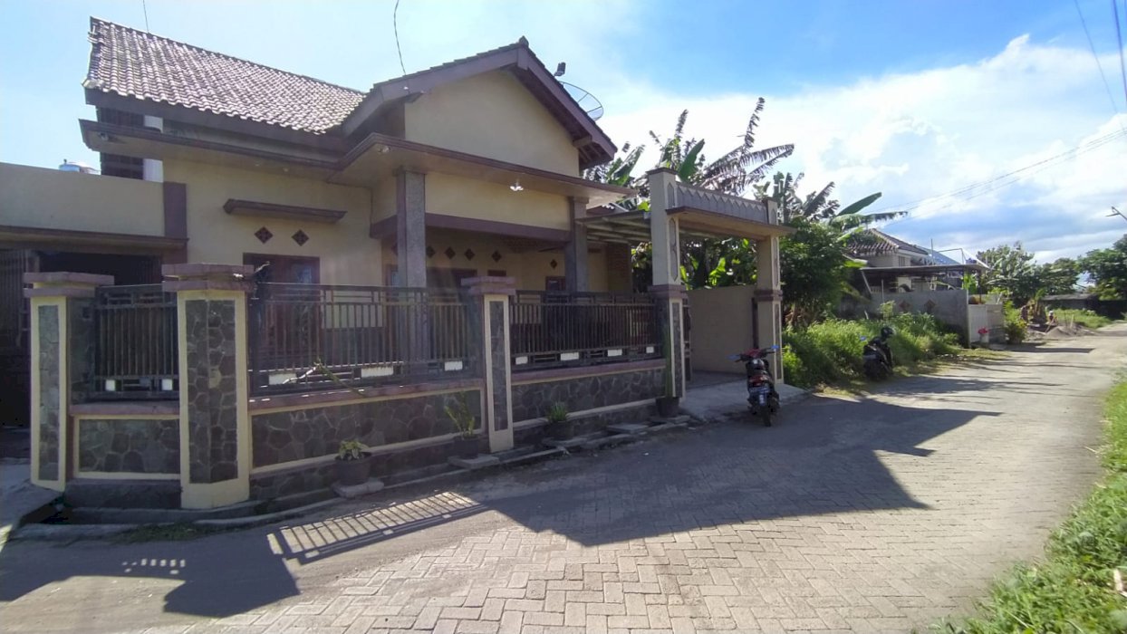 Dijual Rumah Siap Huni Murah Type Luas Dekat Alun-Alun Kidul Boyolali