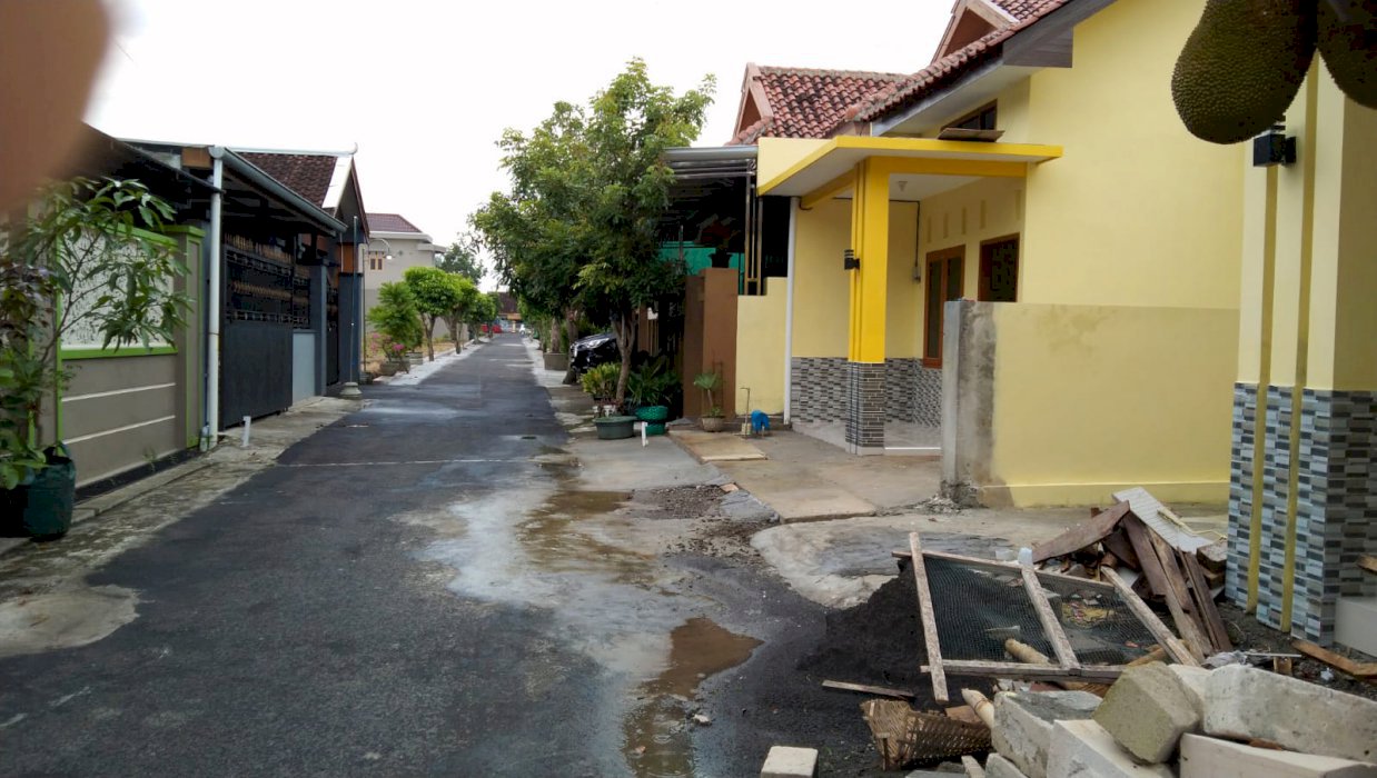 DIJUAL TANAH DAN BANGUNAN  BARU