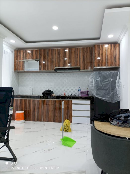 DI JUAL RUMAH BARU FULFURNIS SENTUL CITY