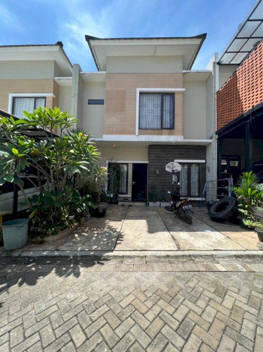 Di Jual Rumah Di Kawasan Villa Amerta Tangerang Selatan