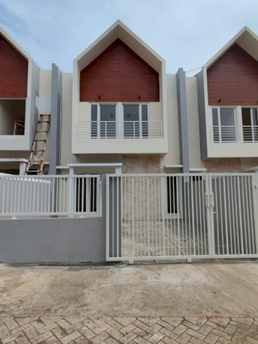 Dijual Rumah Mewah Dekat Kota