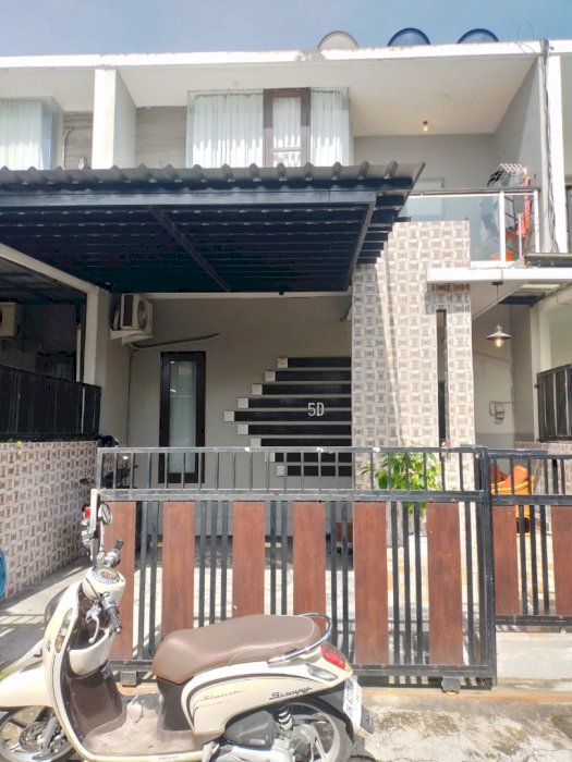 Dijual rumah mewah di pura Demak