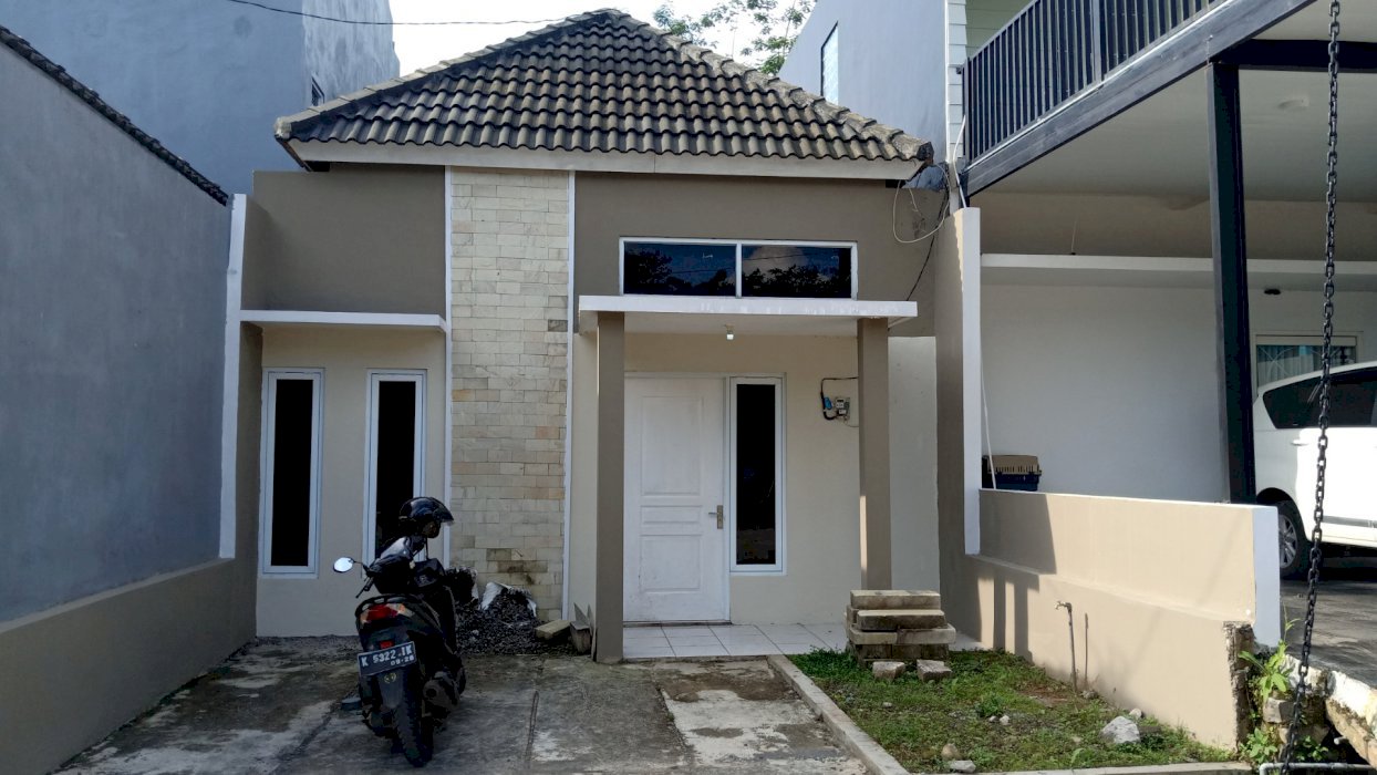 Rumah di pudak payung ,,Hanya 500 mter dri jln raya utama