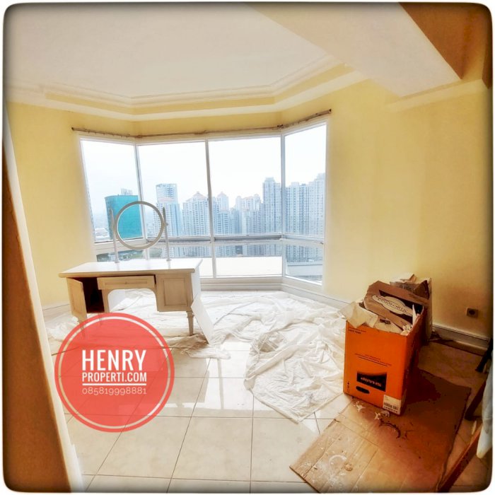 Dijual Unit Sudut Garden View di Taman Anggrek Condominium