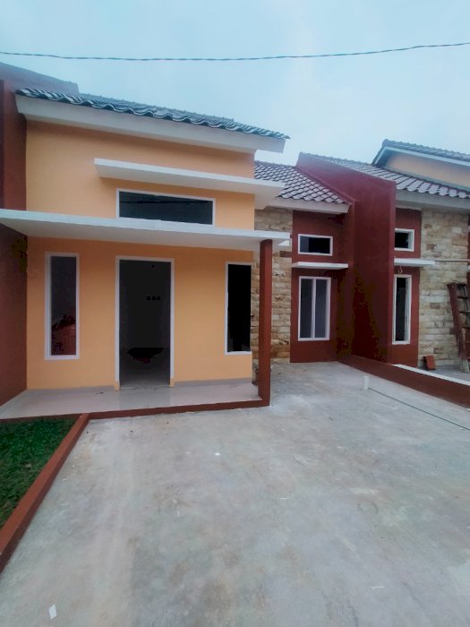 Rumah mewah di rafika village 2