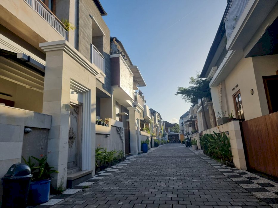 Jual rumah dalam perumahan elite Denpasar Timur