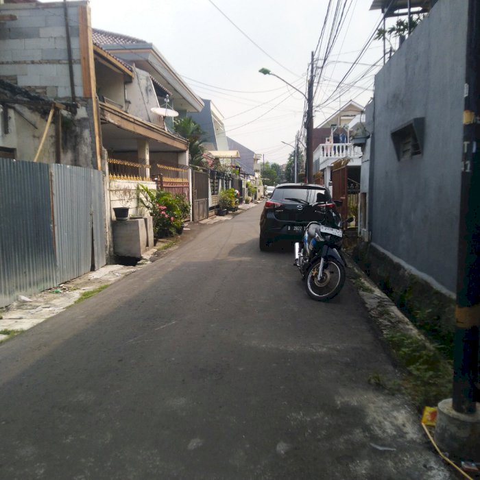 Rumah baru di pulo asem timur