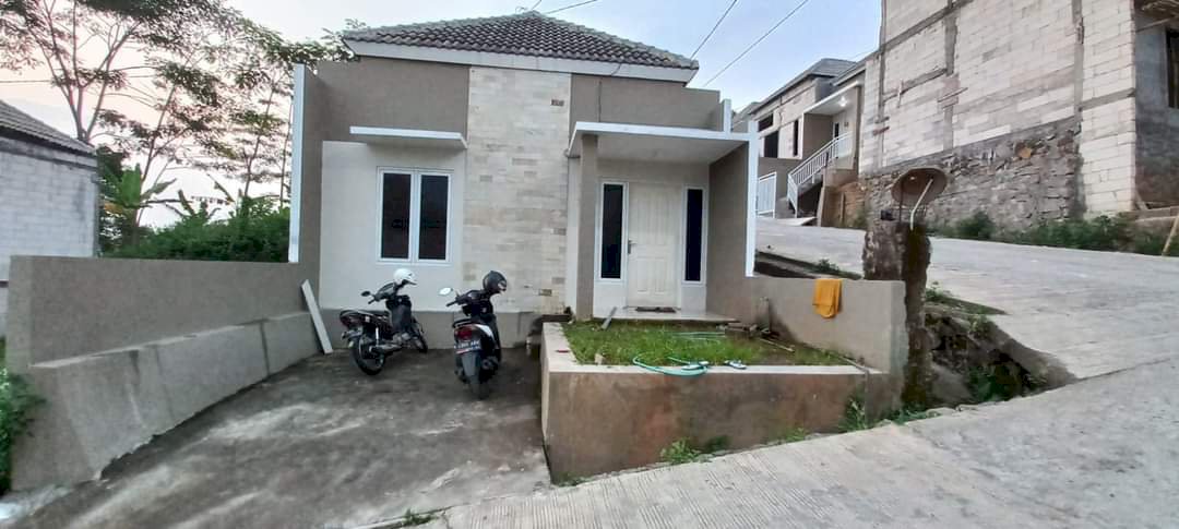 Rumah dipudak payung hanya 500 mtr dri jln utama