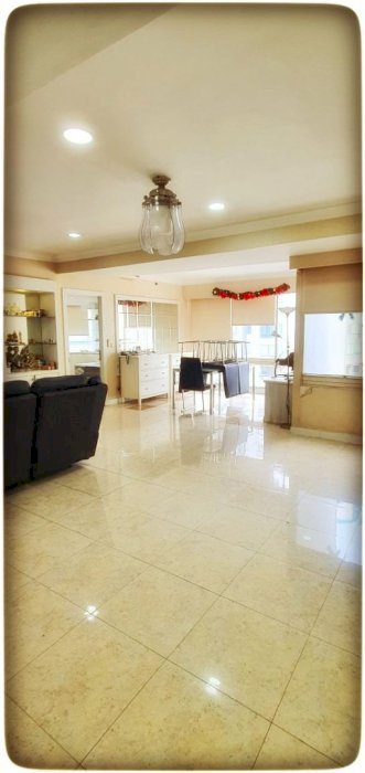 Dijual Unit Combine di Taman Anggrek Condominium fasilitas 3 kamar