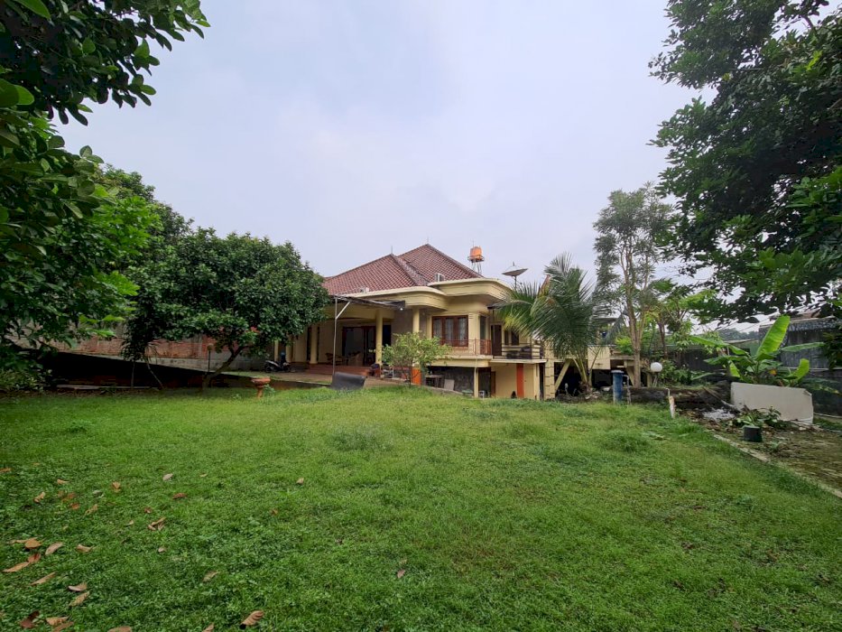 Rumah Megah T E R M U R A H di Komplek Elit Jagakarsa, Jakarta Selatan