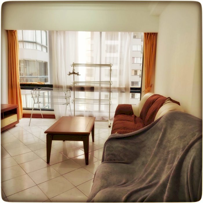 disewakan apartemen taman anggrek condominium harga 80 juta pertahun