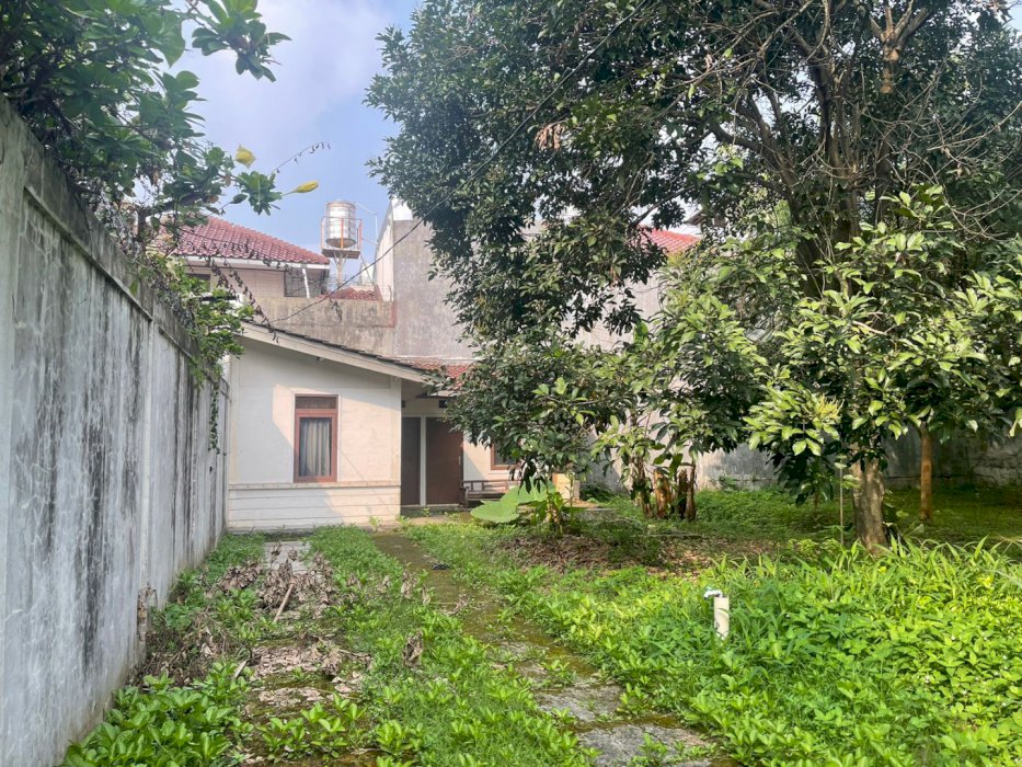 Jual tanah lokasi sangat strategis di Pesanggrahan Jakarta Selatan