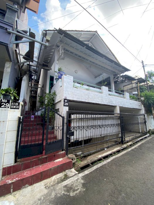 Dijual rumah kost 10 kamar di Tegalsari  Barat III, Candisari Semarang