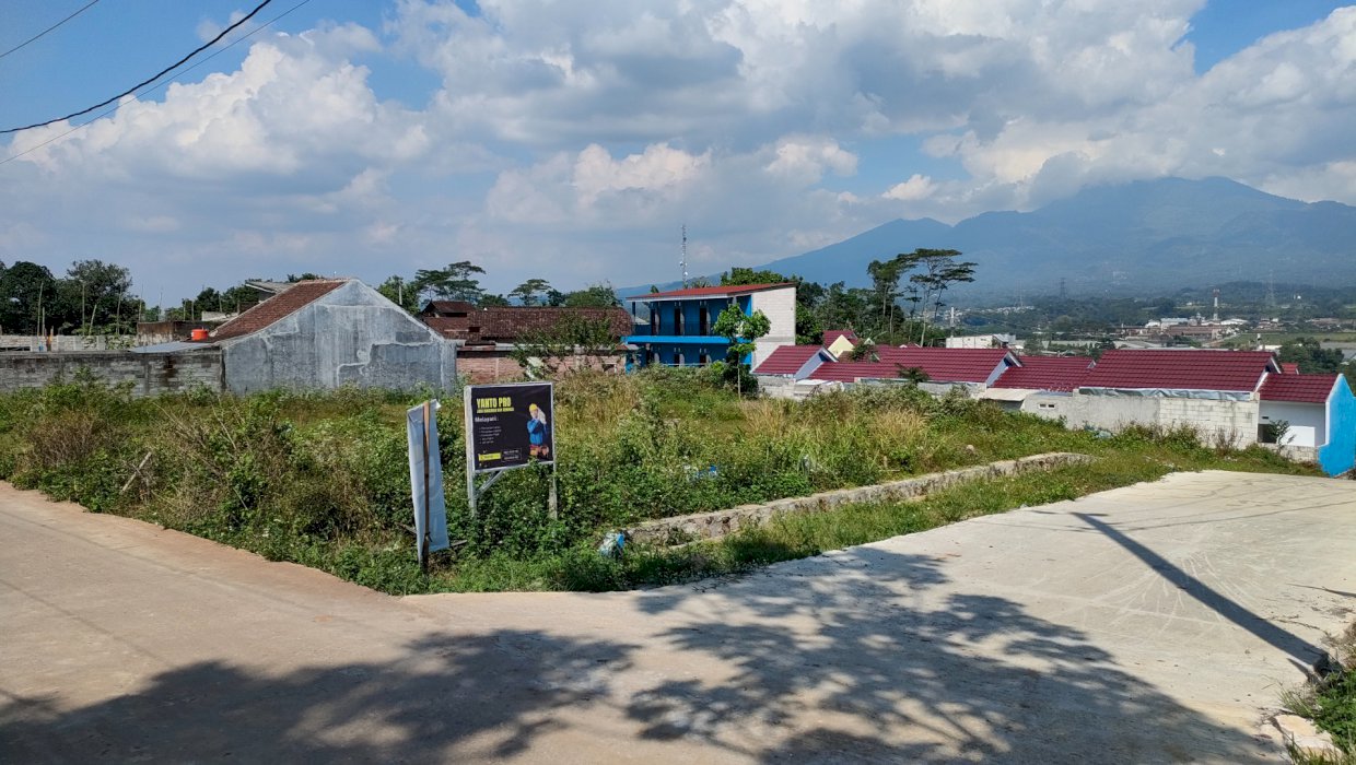 Dijual kavling dekat jalan raya dan perumahan