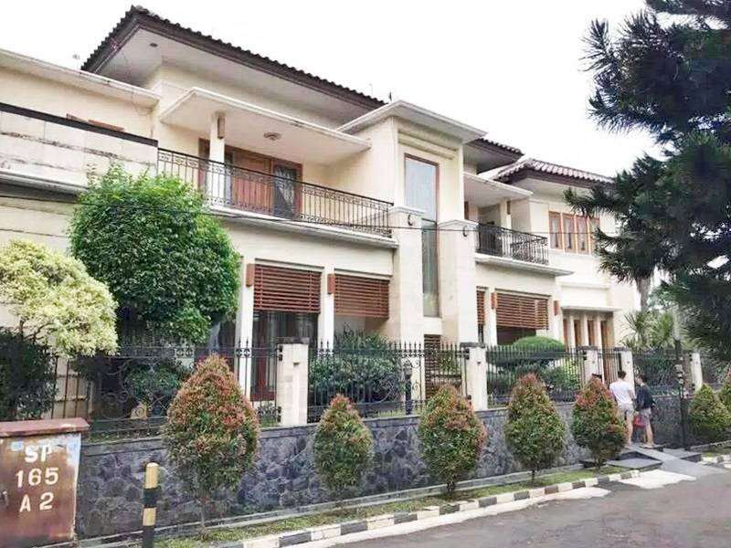 Rumah Mewah Komplek Elit Dkt Binus Kemanggisan Palmerah, Jakarta Barat