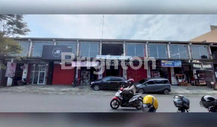 TURUN HARGA, PUSAT PERTOKOAN DI PUSAT KOTA WONOSOBO