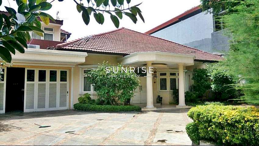 Rumah Kawasan Elite di Jl. Teuku Umar Menteng, Jakarta Pusat