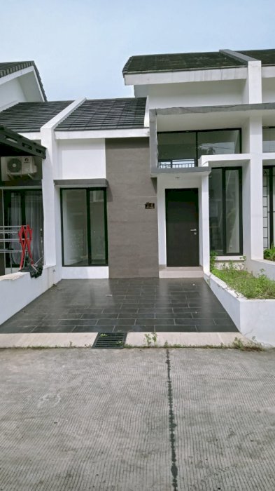 Rumah ready didaerah cisauk dekat stasiun