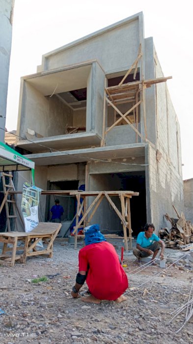 Jual Rumah 2 Lantai  Tanpa Dp