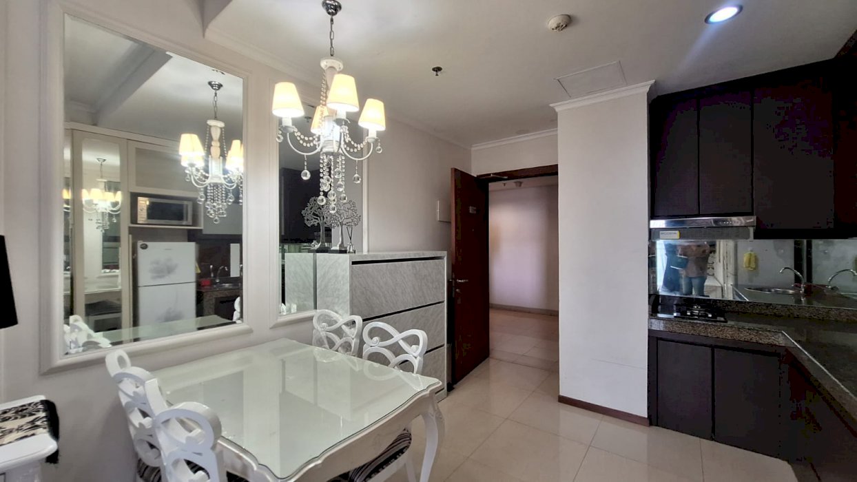 DISEWAKAN 2BR FULL FURNISED  THAMRIN RESIDENCE JAKARTA PUSAT