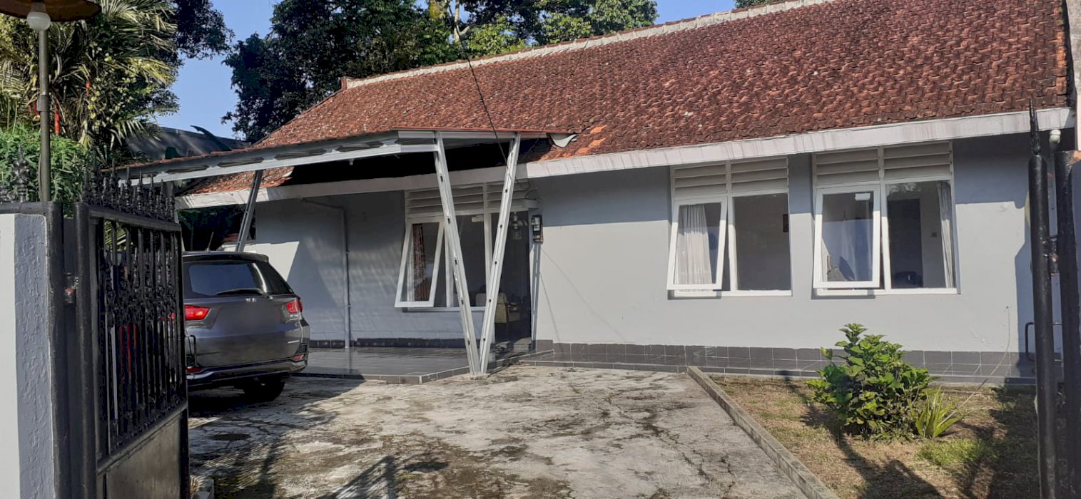 DIJUAL RUMAH STRATEGIS, DI KOMPLEK SMAN 1 KOTA SUKABUMI JAWA BARAT