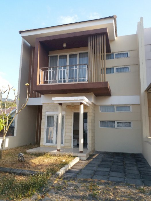 Rumah 2 Lantai Lawang Malang Tanpa DP | DP 0 | Free Biaya Type 90/120