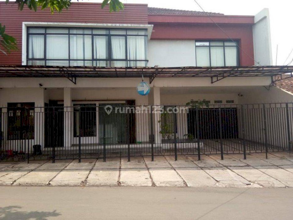 Rumah kantor TERMURAH area ISTIMEWA Tebet Barat, Jakarta Selatan