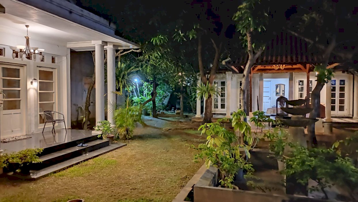 DIJUAL RUMAH MEWAH, SIDAKARYA DENPASAR SELATAN