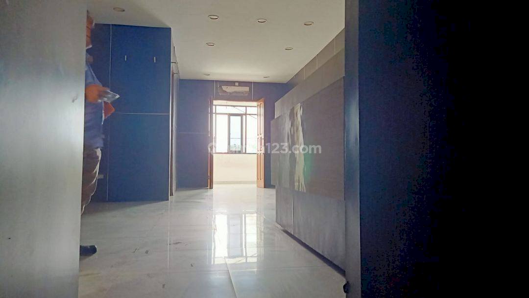 Rumah Bagus Lokasi Istimewa Jl. Salemba, Kramat, Jakarta Pusat