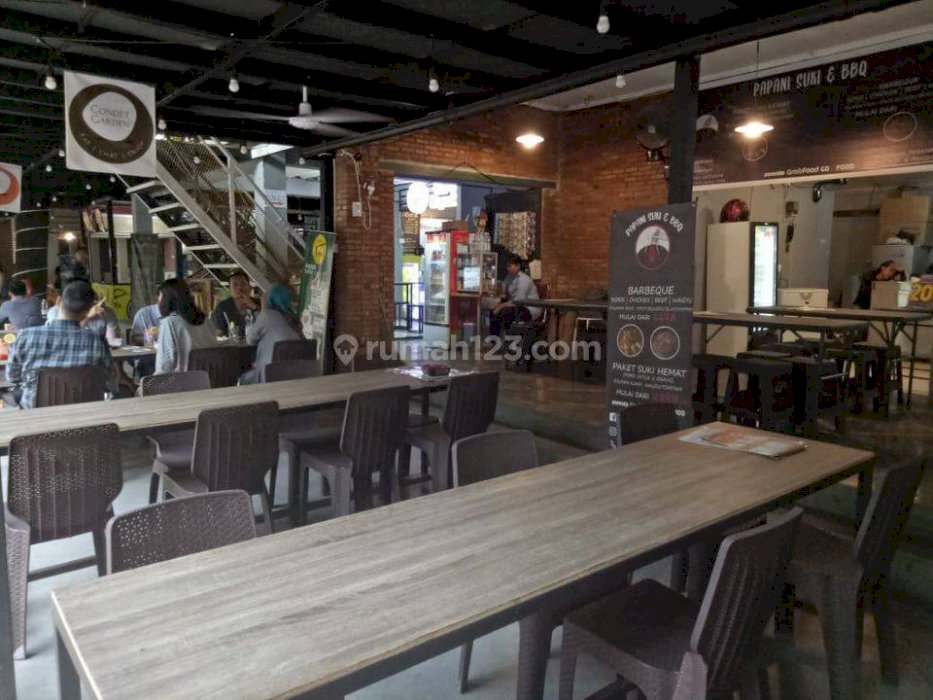 Restoran & Kuliner HITUNG TANAH di Jl. Condet raya, Condet, Jakarta