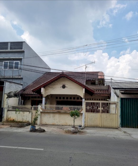 DIJUAL RUMAH DI KARAWACI (PALEM SEMI)