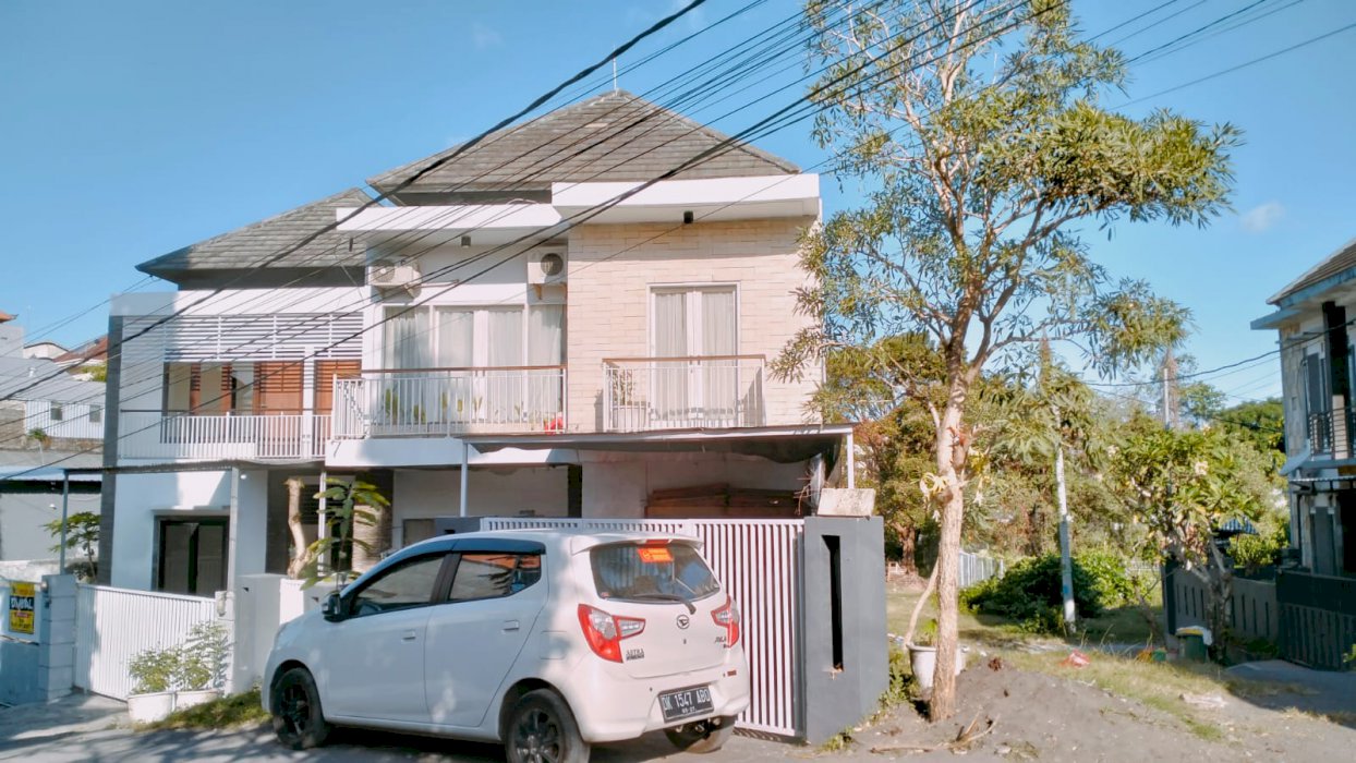 RUMAH DIJUAL DEKAT CITRALAND