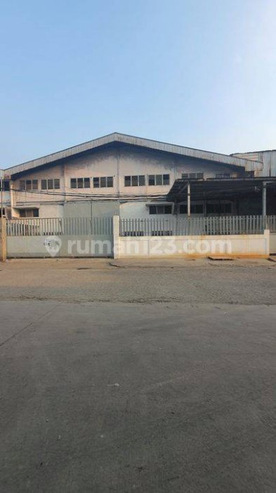 Disewa Gudang: gudang siap pakai,