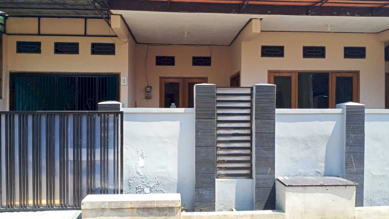 Di Jual Rumah Murah 2 Lantai Lokasi  Di Tengah Kota  Tegal