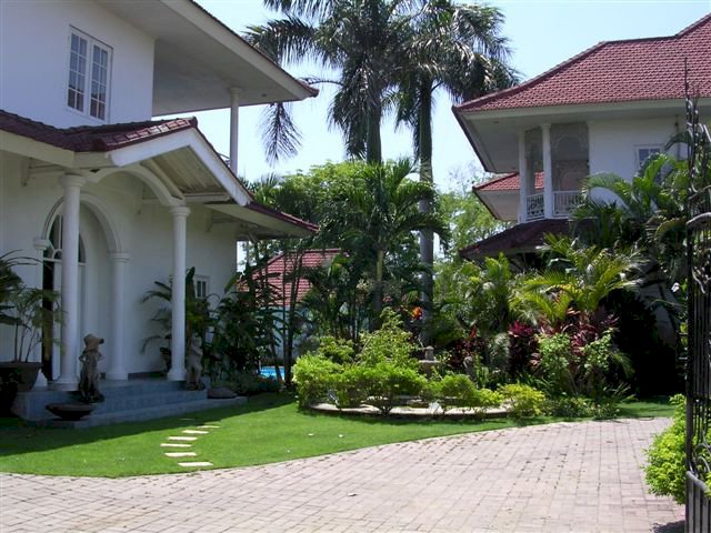 DIJUAL VILLA PADANG GALAK SEKARSARI, DENPASAR TIMUR BALI