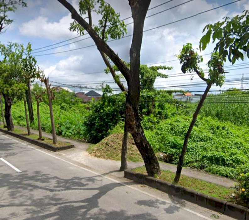 DISEWAKAN TANAH STRATEGIS, SEMINYAK KUTA DENPASAR BALI