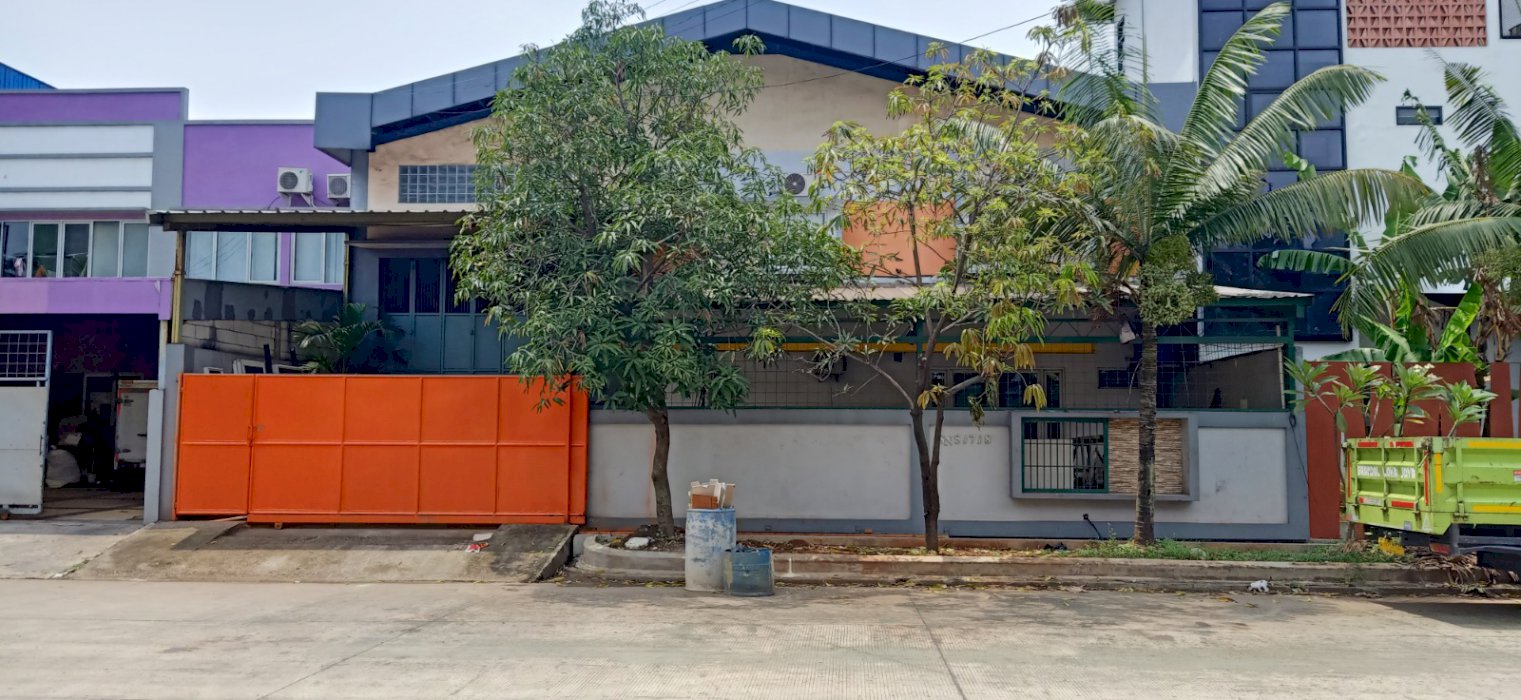 DISEWAKAN GUDANG DI SENTRA NIAGA, HARAPAN INDAH BEKASI JAWA BARAT