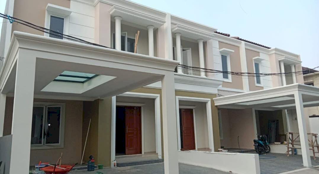 DI JUAL RUMAH BARU STRATEGIS DI JAGAKARSA CILANDAK