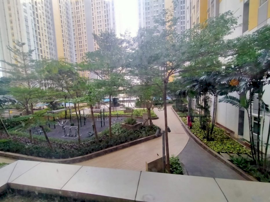 DIJUAL APARTMENT THE SPRINGLAKE SUMMARECON, BEKASI JAWA BARAT