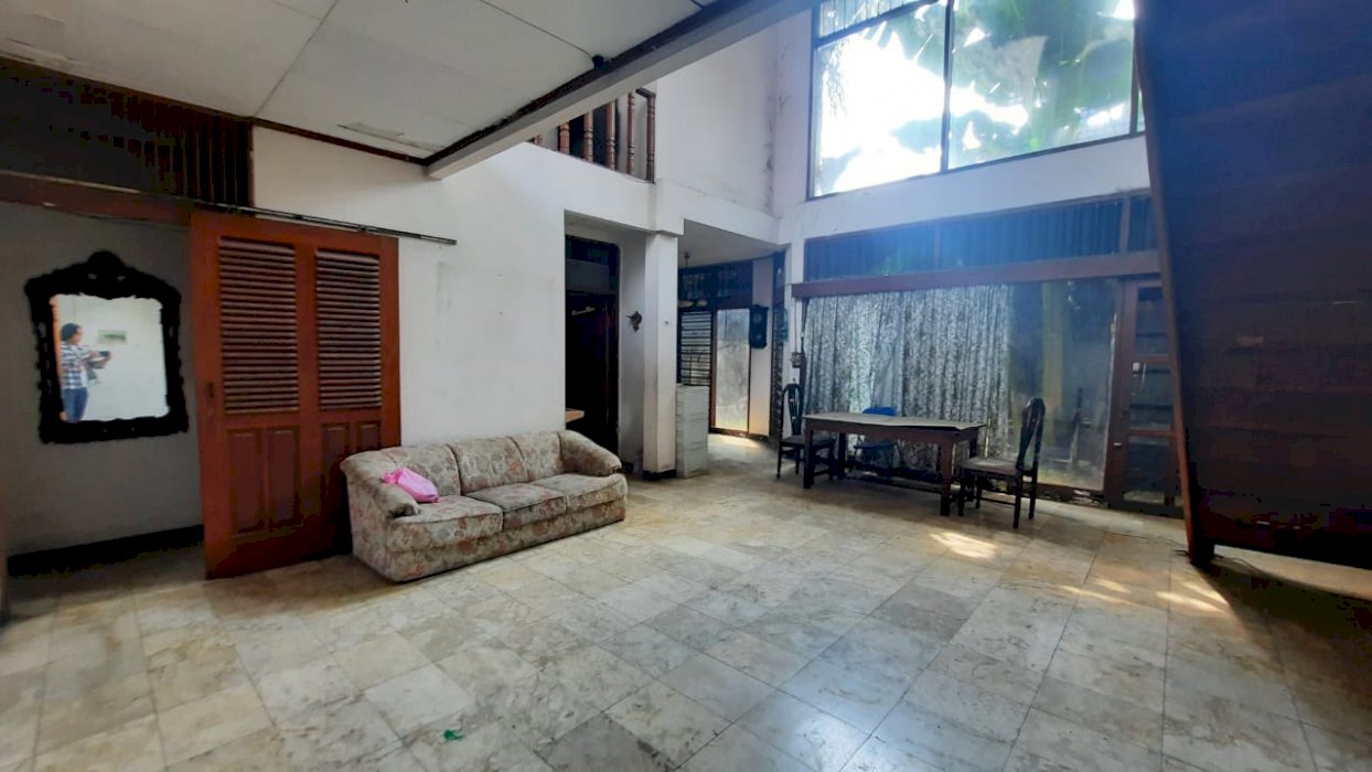 DI JUAL CEPAT RUMAH LAMA DI KALIBATA TIMUR PASAR MINGGU