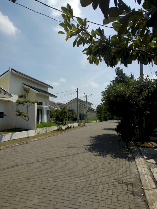 DIJUAL RUMAH MURAH CLUSTER EBONY HARAPAN INDAH, BEKASI