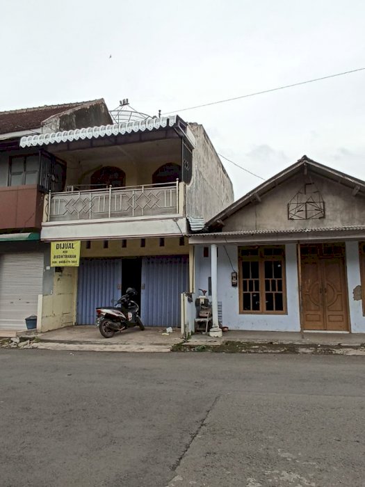 Dijual Ruko Pinggir Jalan Raya