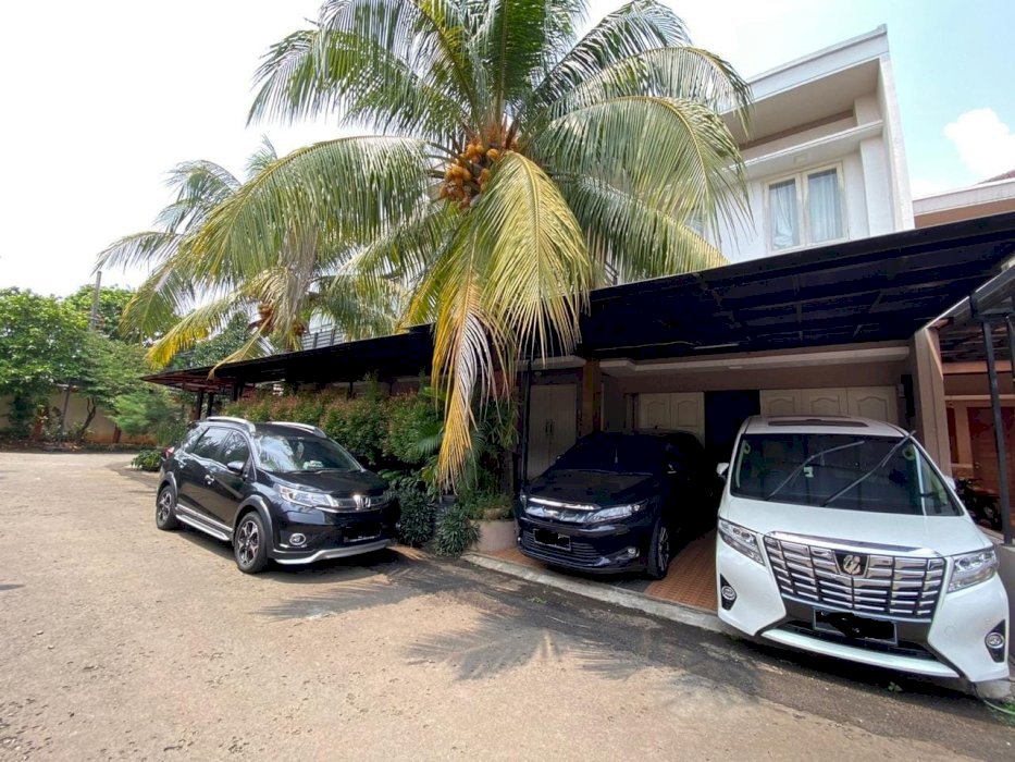 Rumah Mewah Dlm Komplek Elit Jl Kebagusan Raya, Kebagusan, Jakarta Slt