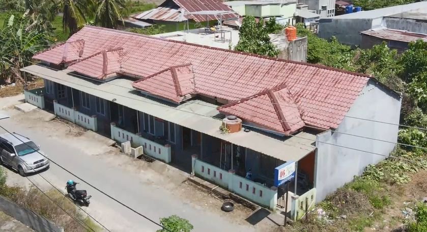 Dijual Home Stay 10 x 30 m(300 m2) Jl. Nelayan 3 Karema,Mamuju, Sulbar