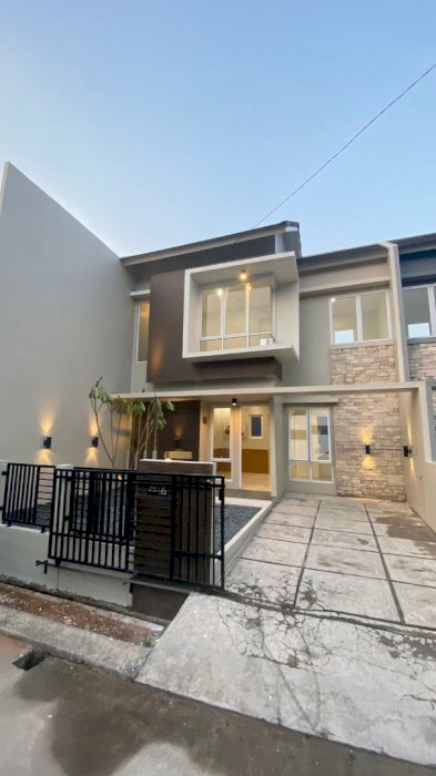 Jual Rugi Rumah Estetik 2 Lt di Harvest City