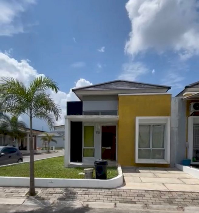 Disewakan rumah siap huni lokasi strategis dekat mall