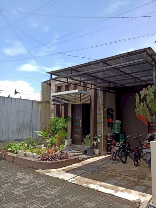 Rumah eksklusif siap huni, dengan HARGA TERBAIK!!!