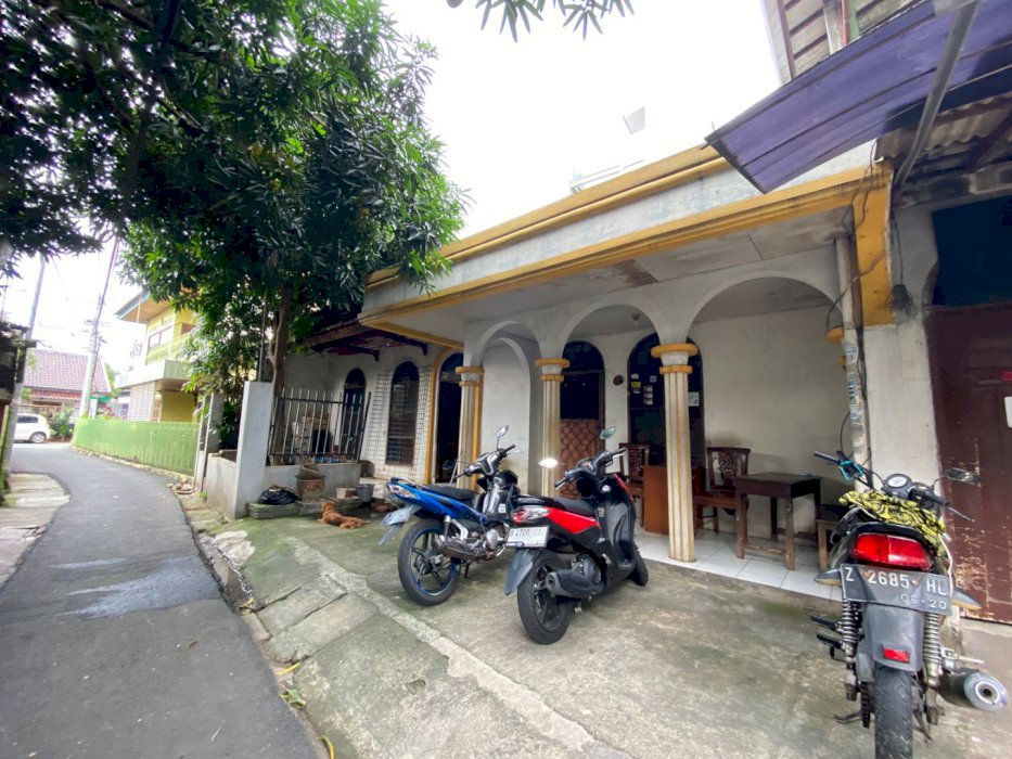 DIJUAL RUMAH KOST 2 LANTAI, SALEMBA TENGAH SENEN JAKARTA PUSAT