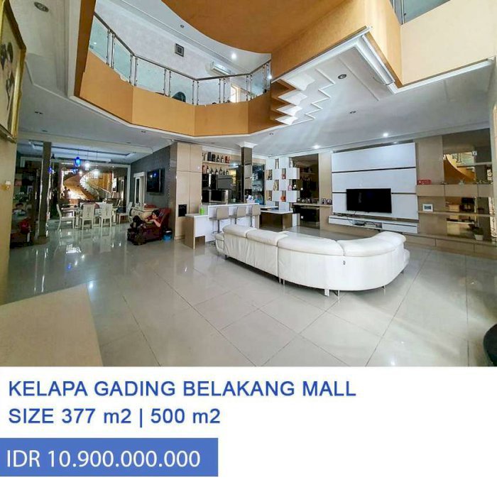 Rumah Bekang Mall di Jl Kelapa Puan Timur, Kelapa Gading, Jakut
